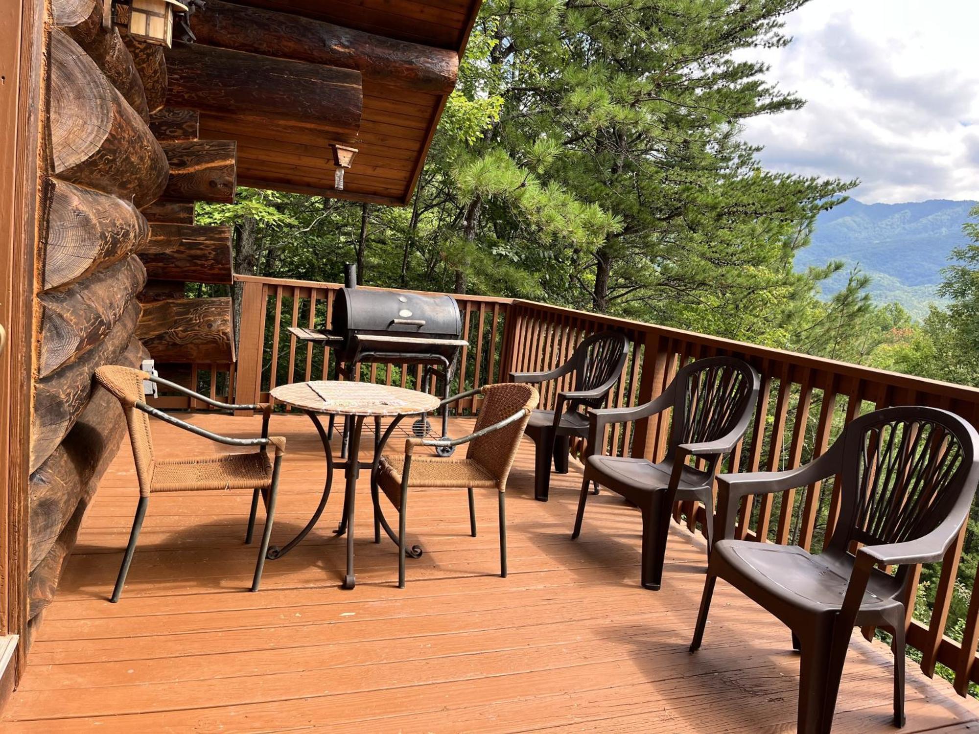 Infinite Views - Secluded With Mountain Views Cabin ガトリンバーグ エクステリア 写真